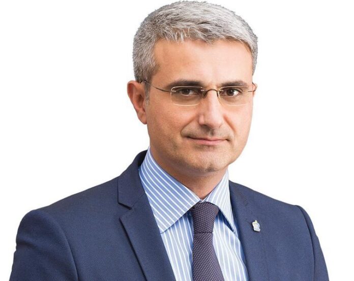 Turcescu: Dacă Geoană e susținut de SUA, e clar că Ciucă e favoritul Bruxelles-ului. Ciolacu are o campanie slabă, “multi-consilierea” îi dăunează mult. Șoșoacă e singurul candidat care produce emoție