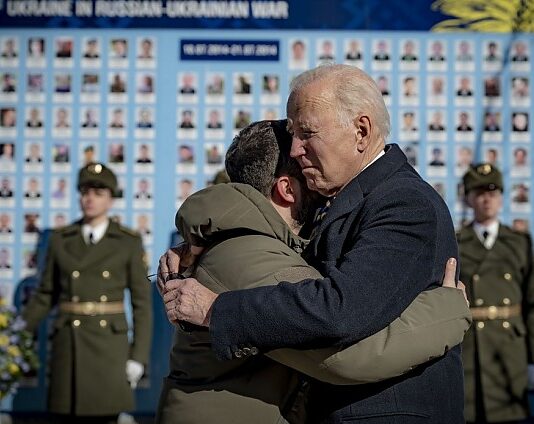 „ÎMPREUNĂ PENTRU ROBERT”