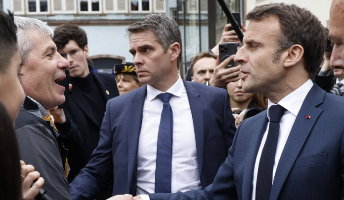 Macron hulit și insultat în Alsacia: „Nu vrem pensionarea ta. Ce nu înțelegi, ticălosule?”