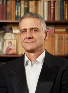 Sunt românii anti-occidentali?