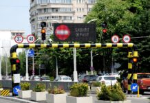 Apel public la respectarea regulilor de circulație din zona Pasajului Unirii! În primele luni ale acestui an, nu mai puțin de 139 de vehicule agabaritice au fost oprite din încercarea de a intra în tunelul rutier