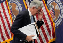 Jumătate din băncile americane e posibil să intre în insolvență – așa începe o criză a creditelor