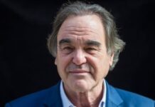 Regizorul Oliver Stone șterge pe jos cu Joe Biden: E un războinic rece! Putin e un mare lider pentru țara sa