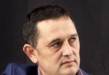 Nu mai fiți cocoși cu breasla care v-a lăsat repetenți!