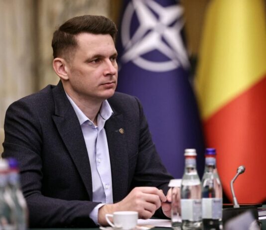 GÂNDUL despre “ciudata nuntă a lui Mircea Abrudean”. Cine e soția lui!