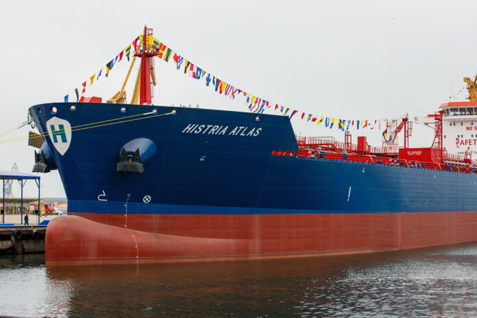 Milionarul român care transporta petrol rusesc pe mare în plin război în Ucraina