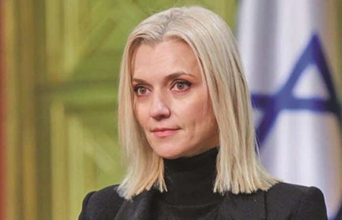 CE MÂNDRU ESTE COLDEA DE EA!