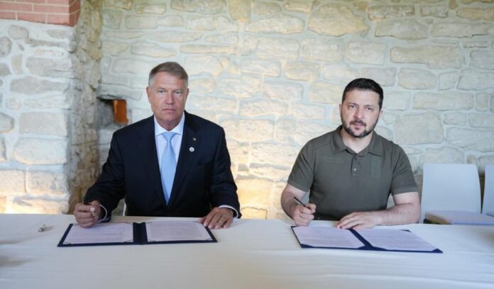 Iohannis afirmă că “România sprijină Ucraina până la final”, dar “nu putem interveni pentru Republica Moldova”