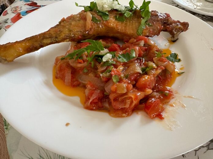 Umbra de rata pe miros de varza