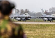 România s-a oferit să devină centru de pregătire F-16