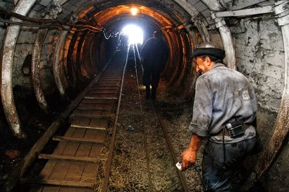 Petrișor Peiu: Decizia de închidere a minelor de cărbune este anti-națională