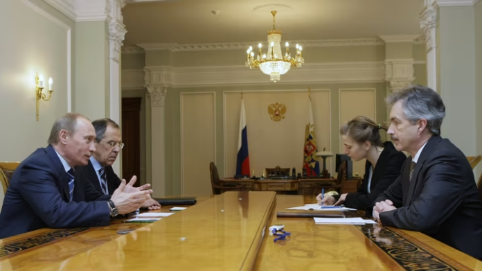 Diaconescu: Burns, actualul șef CIA, este interlocutorul potrivit în negocierile cu Rusia, el cunoaște foarte bine și România, a pus umărul la aderarea noastră la NATO.