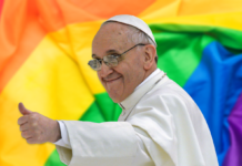 Papa Francisc spune că Biserica este deschisă inclusiv persoanelor LGBT: Dar există legi care guvernează viaţa!