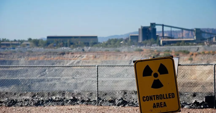 Romoșan: În Africa e țintit deocamdată combustibilul nuclear al Franței