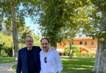 Bobby Păunescu și fostul ofițer CIA Milt Bearden, discuții la Roma pentru filmul “Fantomele”, ale cărui filmări încep în octombrie