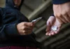 Doctor psihiatru confirmă o realitate șocantă: Principala adicție a românilor nu mai e alcoolul, ci drogurile de multe feluri! ”Policonsum”