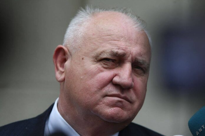 Jurnalista Iosefina Pascal demontează, cu PROBE, minciunile grave ale milițianului Pavel ABRAHAM