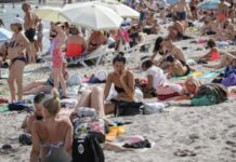 Ucraina deschide plajele din Odesa