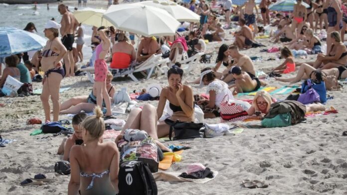 Ucraina deschide plajele din Odesa