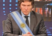 Surpriză de proporții în Argentina. Principalele forțe politice au fost zdrobite în alegeri de un outsider care cântă muzică rock