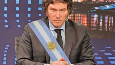 Surpriză de proporții în Argentina. Principalele forțe politice au fost zdrobite în alegeri de un outsider care cântă muzică rock