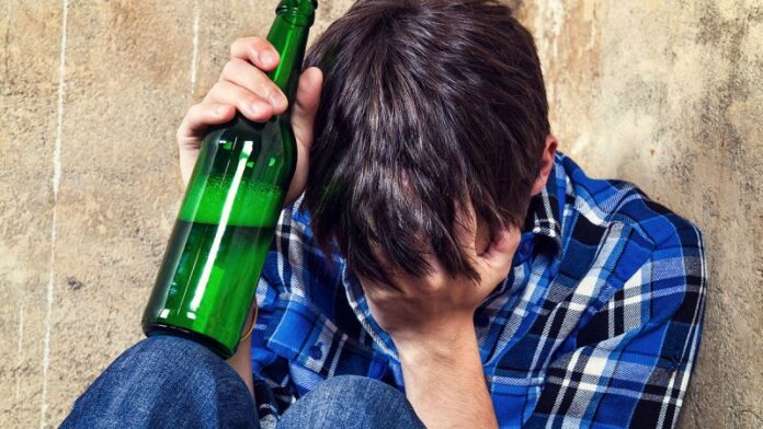 SCOȚIA / Mai puțini “morți de beți,” după introducerea taxei de 0,6 USD pe sticlă