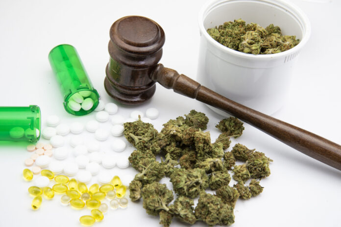 Se încearcă legalizarea drogurilor de mare risc? Precedentul canadian