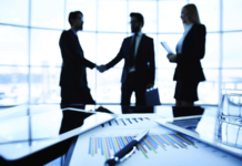 Petrișor Peiu: Dintre primele 10 companii din România niciuna nu are capital majoritar românesc, și doar una este multinațională, restul fiind companii dirijate de alte state! Acestea dețin 10% din cifra de afaceri realizată în România, la fel de mult cât cele 755.000 de microîntreprinderi!