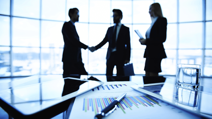 Petrișor Peiu: Dintre primele 10 companii din România niciuna nu are capital majoritar românesc, și doar una este multinațională, restul fiind companii dirijate de alte state! Acestea dețin 10% din cifra de afaceri realizată în România, la fel de mult cât cele 755.000 de microîntreprinderi! Petrișor Peiu: Dintre primele 10 companii din România niciuna nu are capital majoritar românesc, și doar una este multinațională, restul fiind companii dirijate de alte state! Acestea dețin 10% din cifra de afaceri realizată în România, la fel de mult cât cele 755.000 de microîntreprinderi!