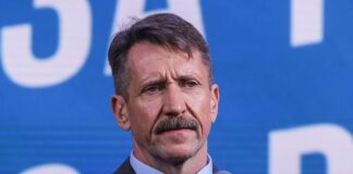 Senzaționalul interviu al lui Tucker Carlson cu Viktor Bout, ”negustorul morții” (Episodul II). Dezvăluiri în serie despre subteranele războiului din Ucraina, adevărul despre armamentul folosit și numărul morților, Zelensky și Epstein, decizia Rusiei de a folosi potențialul nuclear dacă va fi atacată de NATO!
