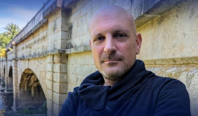 Un diplomat american critică abordarea lui Biden față de conflictul Hamas-Israel și demisionează: Cum își motivează decizia