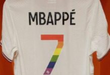 Liga profesionistă de fotbal din Franța renunță la cererea de a purta tricoul curcubeu în sprijinul LGBT