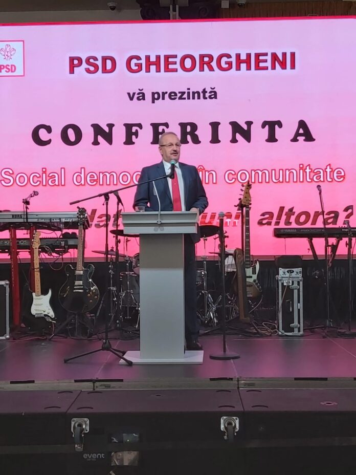 Dezmăț culinar la întâlnirea unei organizații de cartier a PSD Cluj. Gauche-caviar!