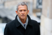 Financial Times: nepoata premierului Greciei l-a ajutat pe Benny Steinmetz în procesul de extrădare în România