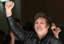 Libertarianul anti-progresist Javier Milei a fost ales președinte al Argentinei