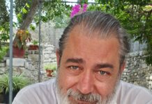 Anul înșelăciunii mentale