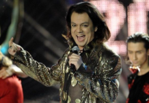 Petrecerea „Aproape Goi” dintr-un club din Moscova îi înfurie pe conservatorii ruși