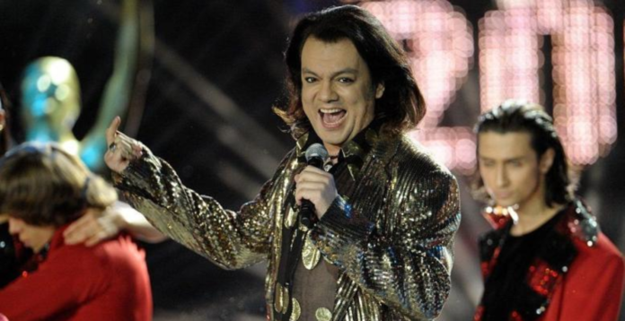 Petrecerea „Aproape Goi” dintr-un club din Moscova îi înfurie pe conservatorii ruși