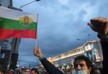 Președintele bulgar a blocat transferul blindatelor către Ucraina