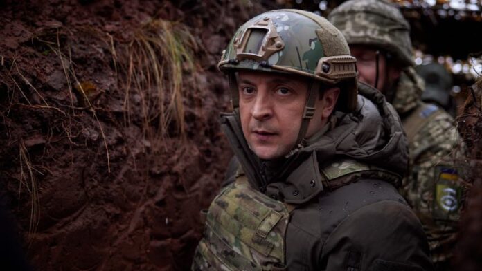 Cu gura mare și cu portofelul gol: Zelenski s-a întors acasă cu buzunarele goale, dar cu trofeul începerii negocierilor de aderare la UE