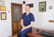 „Doctorul de mațe” recomandă dieta neaoșă românească, explicând cât de benefic este consumul de slană, ceapă și-un pahar de pălincă