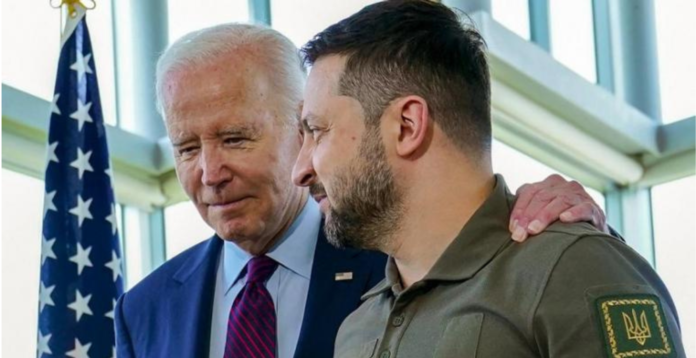 Jumătate dintre alegătorii americani cred că Joe Biden cheltuiește prea mult pentru ajutorul Ucrainei