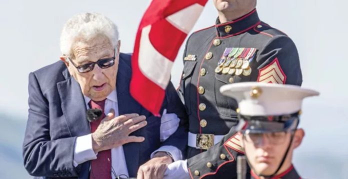 Păcatele lui Kissinger