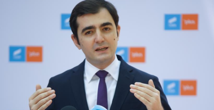 USR continuă demersurile pentru privatizarea Sănătății în plin scandal