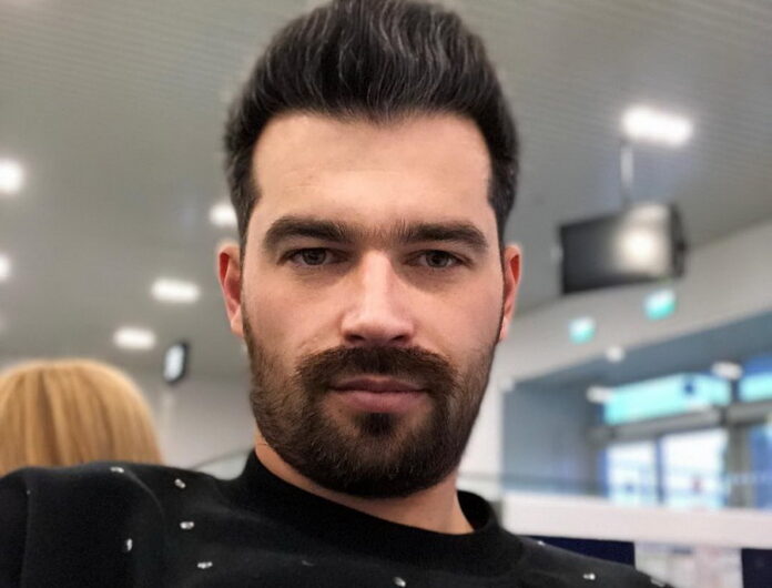 Alexa: Pare că Buta-UNTOLD îi are la mână pe mulți politicieni și ofițeri, și-i poate șantaja.