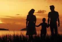 Neamțu: Trebuie să schimbăm Constituția în favoarea familiei tradiționale, acționăm după principiul “biruința e facultativă, dar lupta e obligatorie”!