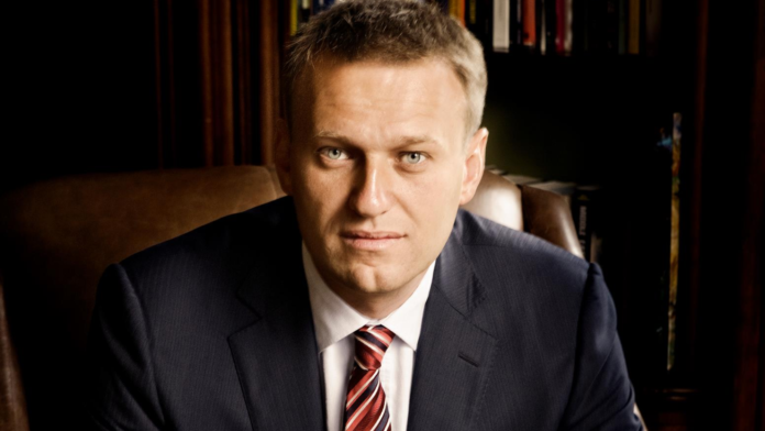 Mitul Navalnîi și ploconeala fotbaliștilor