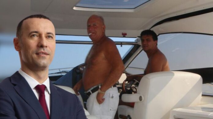 Scrisoare deschisă către Iulian Dumitrescu: „Să-mi dai înapoi cele 17 terenuri furate”