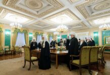 Sinodul Bisericii Ortodoxe Ruse amenință Biserica Ortodoxă Română cu `consecințe grave` pentru atacarea teritoriului canonic