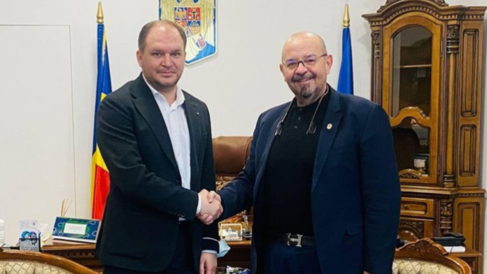 Gușă: Piedone, primul candidat ce are curajul să fructifice bazinul electoral latent și potent al pro putinismului! ”Dai în mine, dai în tine, dai în fabrici și uzine!”